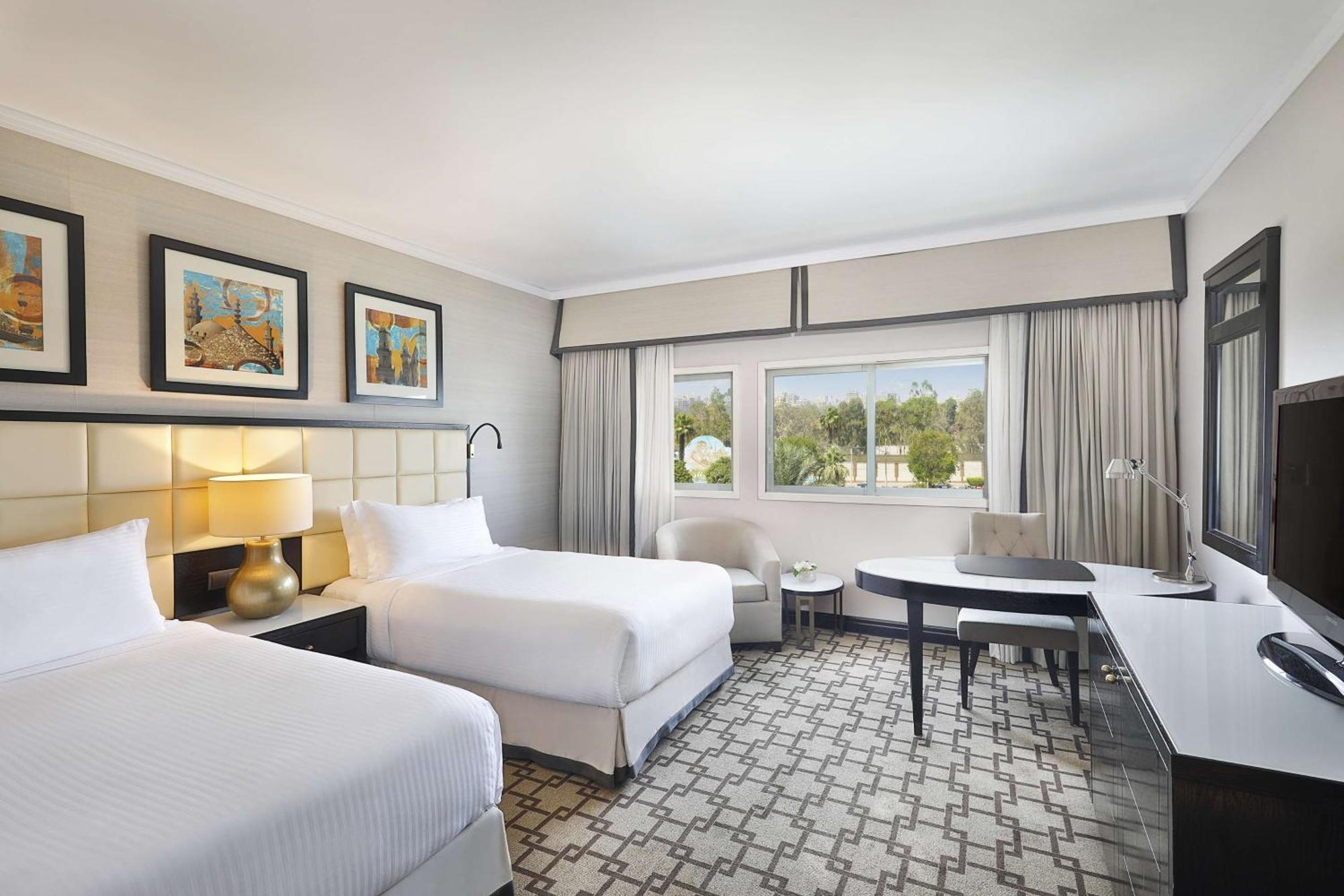 Hilton Cairo Heliopolis Hotel מראה חיצוני תמונה