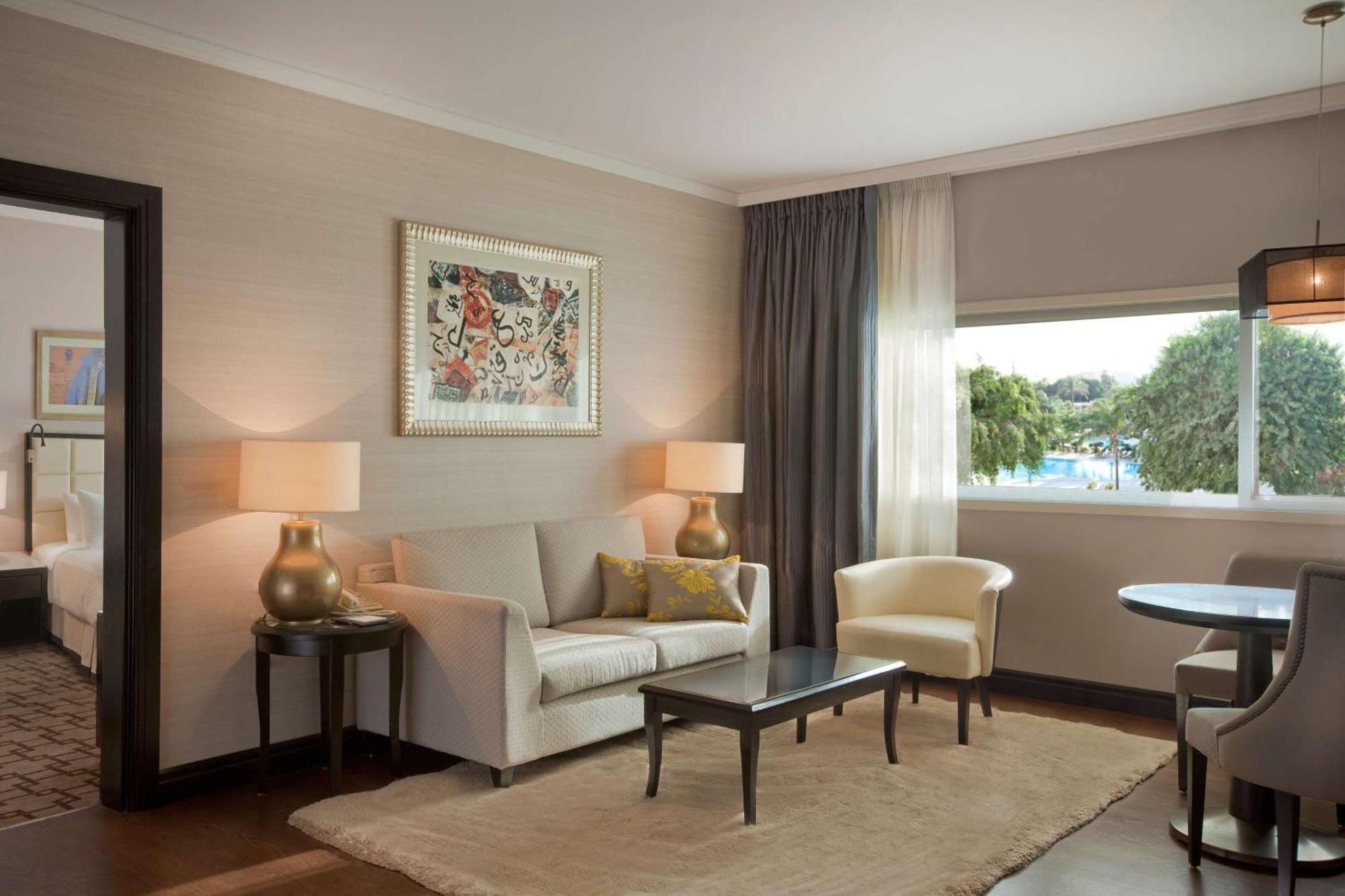 Hilton Cairo Heliopolis Hotel מראה חיצוני תמונה